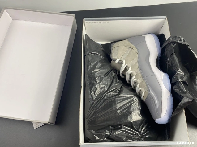 Air 'Cool 11 CT8012 005 Jordan Retro Grey' 1018